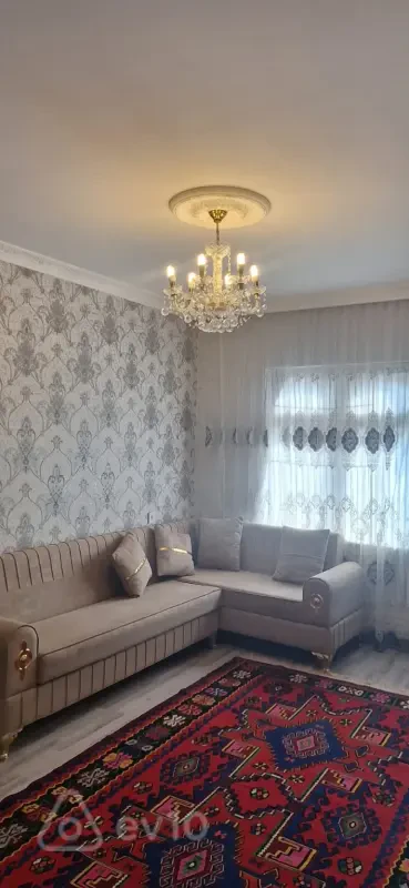 Satılır 2 otaqlı köhnə tikili 55 m²