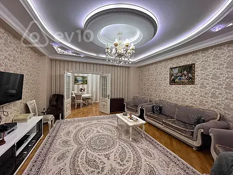 Satılır 3 otaqlı yeni tikili 135.5 m² — Bakı, Nizami 3 otaq 135.50 m²