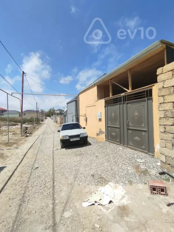 Satılır 3 otaqlı həyət evi 52 m²