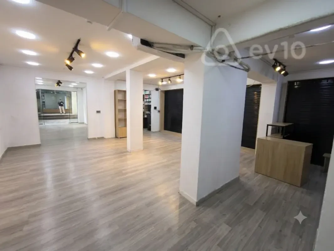 Kirayə verilir mənzil 103 m²