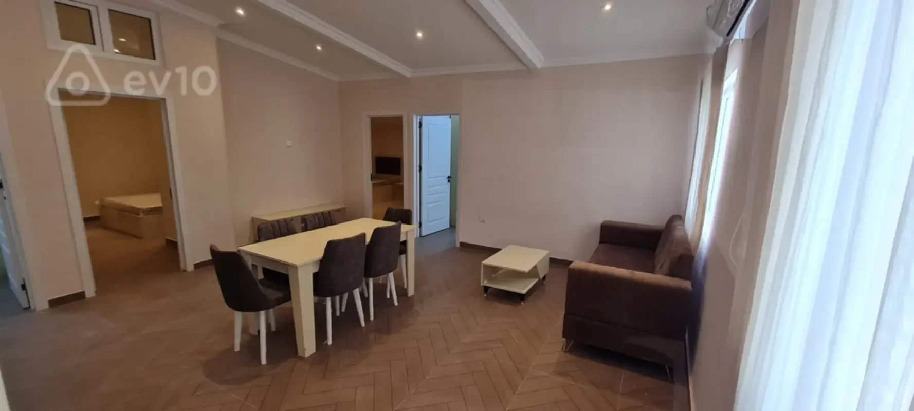 Kirayə verilir 5 otaqlı yeni tikili 102 m²