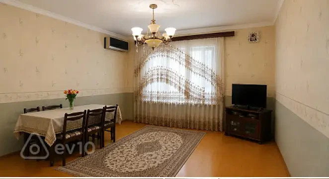 Satılır 2 otaqlı köhnə tikili 51 m² — Bakı, Nizami 2 otaq 51.00 m²