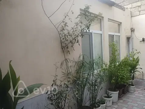 Satılır 6 otaqlı həyət evi 24.1 m² — Bakı, Sabunçu 6 otaq 24.10 m²
