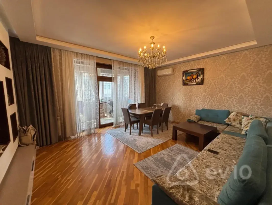 Satılır 3 otaqlı yeni tikili 105 m²