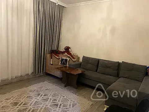Kirayə verilir 3 otaqlı həyət evi 75 m² — Xırdalan 3 otaq 75.00 m²