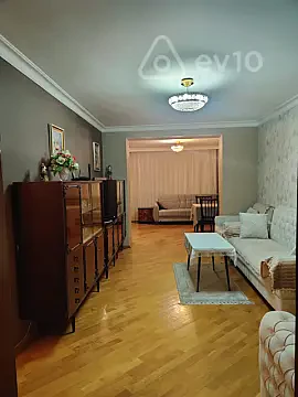 Kirayə verilir 2 otaqlı köhnə tikili 75 m² — Bakı, Nərimanov 2 otaq 75.00 m²