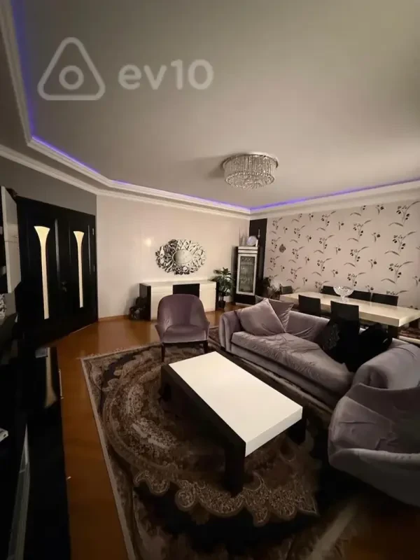 Satılır 3 otaqlı yeni tikili 136 m²