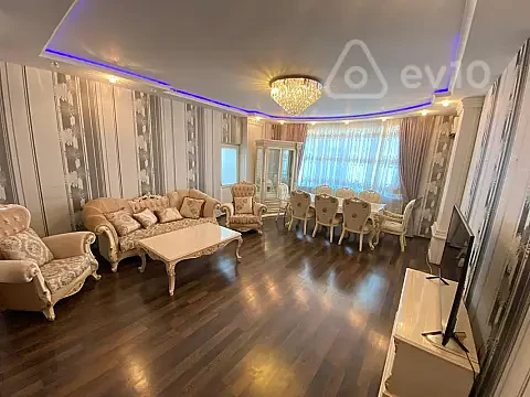 Kirayə verilir 3 otaqlı yeni tikili 140 m² — Bakı, Yasamal 3 otaq 140.00 m²