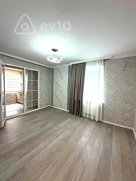Satılır 2 otaqlı köhnə tikili 35 m² — Bakı, Nizami 2 otaq 35.00 m²