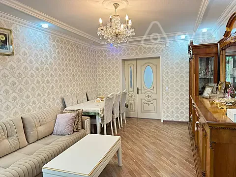 Satılır 3 otaqlı köhnə tikili 72.8 m² — Bakı, Qaradağ 3 otaq 72.80 m²