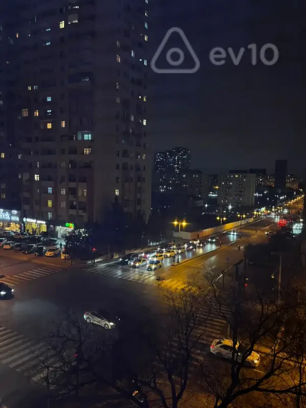 Kirayə verilir 2 otaqlı köhnə tikili 50 m²