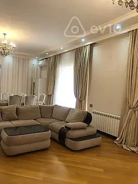 Kirayə verilir 3 otaqlı yeni tikili 155 m² — Bakı, Nəsimi 3 otaq 155.00 m²