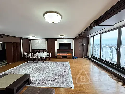 Kirayə verilir 2 otaqlı köhnə tikili 100 m² — Bakı, Səbail 2 otaq 100.00 m²