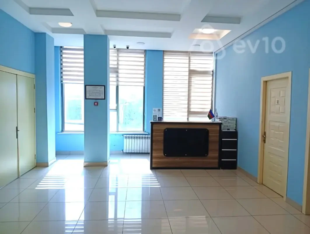 Kirayə verilir 1 otaqlı ofis 18 m²
