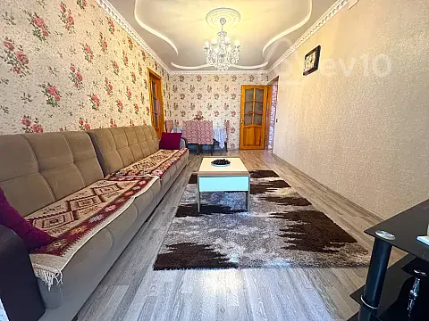 Satılır 2 otaqlı köhnə tikili 50 m² — Bakı, Nizami 2 otaq 50.00 m²