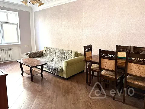 Kirayə verilir 3 otaqlı köhnə tikili 75 m² — Bakı, Xətai 3 otaq 75.00 m²