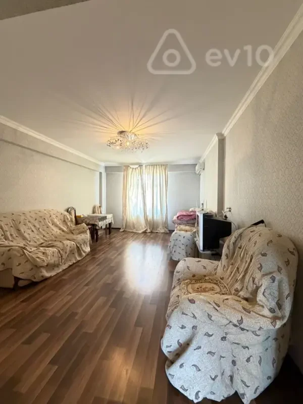 Kirayə verilir 2 otaqlı yeni tikili 70 m²