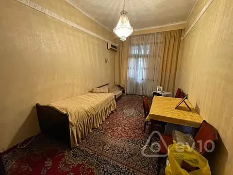 Kirayə verilir 1 otaqlı köhnə tikili 45 m² — Bakı, Yasamal 1 otaq 45.00 m²
