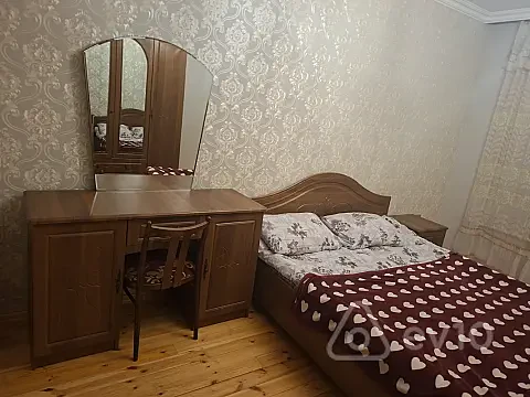 Kirayə verilir 2 otaqlı köhnə tikili 50 m² — Bakı, Nizami 2 otaq 50.00 m²
