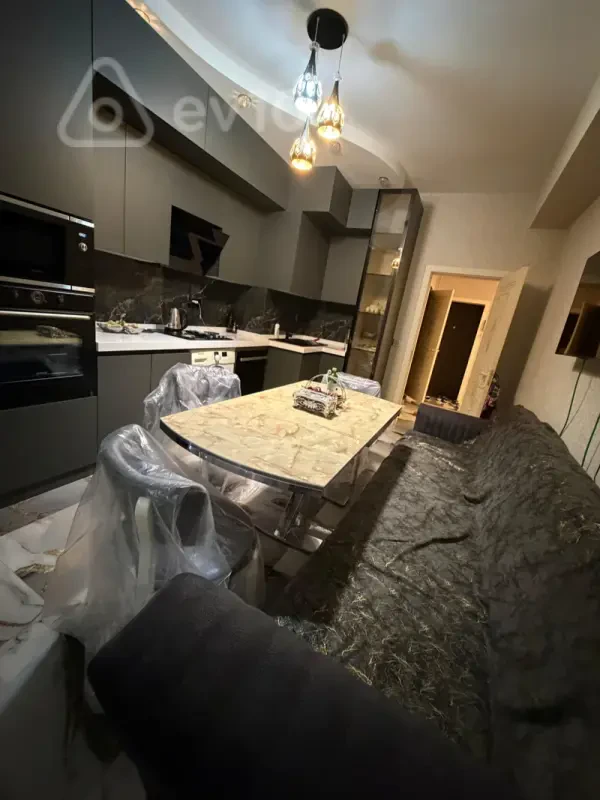 Kirayə verilir 1 otaqlı yeni tikili 70 m²