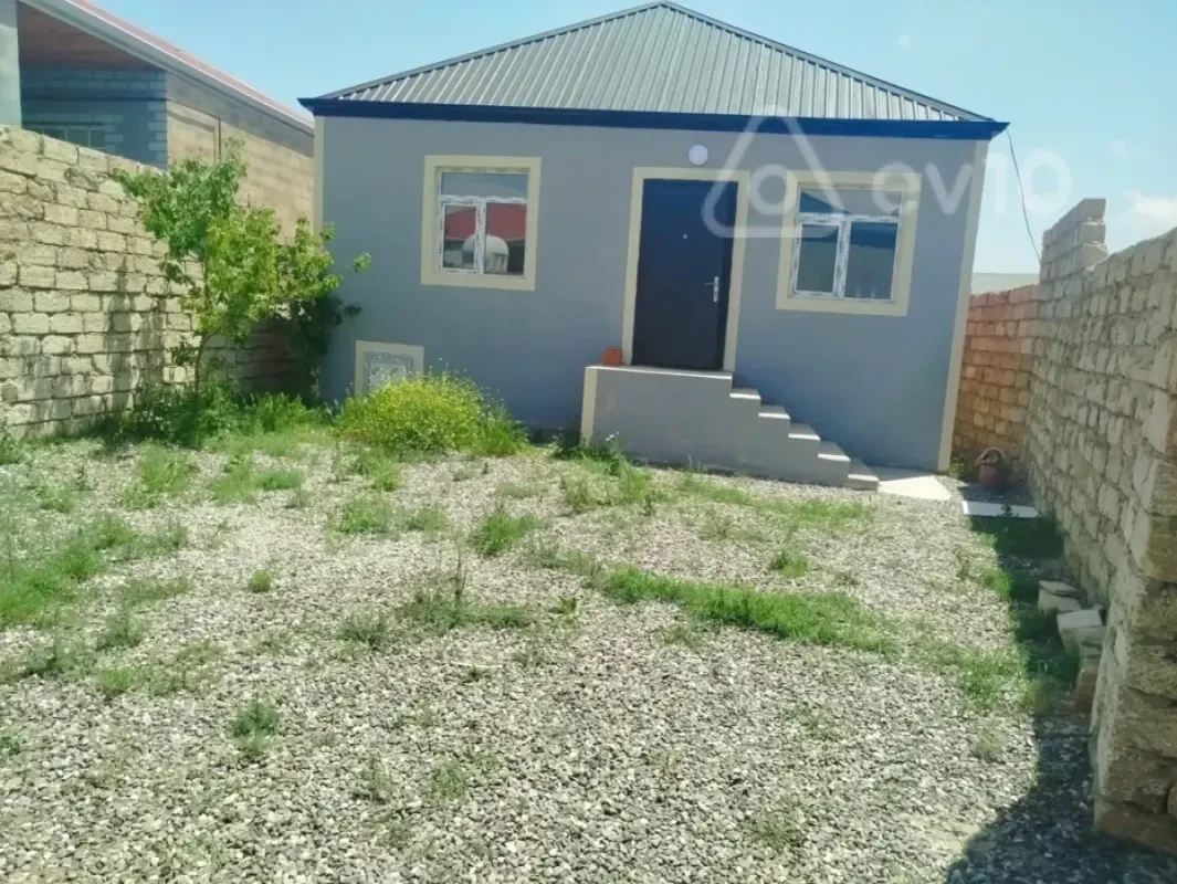 Satılır 3 otaqlı həyət evi 64 m²