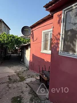 Kirayə verilir 2 otaqlı həyət evi 65 m² — Bakı, Xətai 2 otaq 65.00 m²