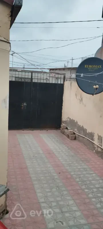 Kirayə verilir 3 otaqlı həyət evi 65 m²
