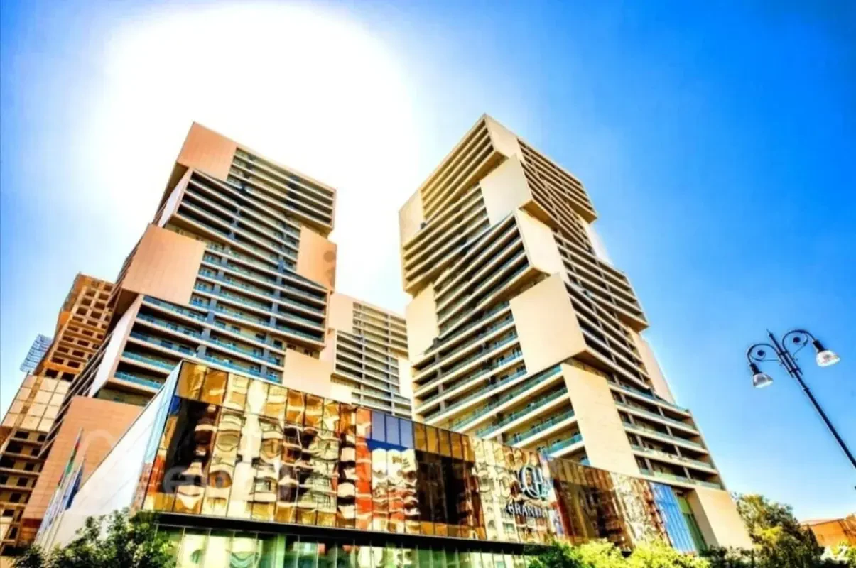 Kirayə verilir 2 otaqlı yeni tikili 68 m²
