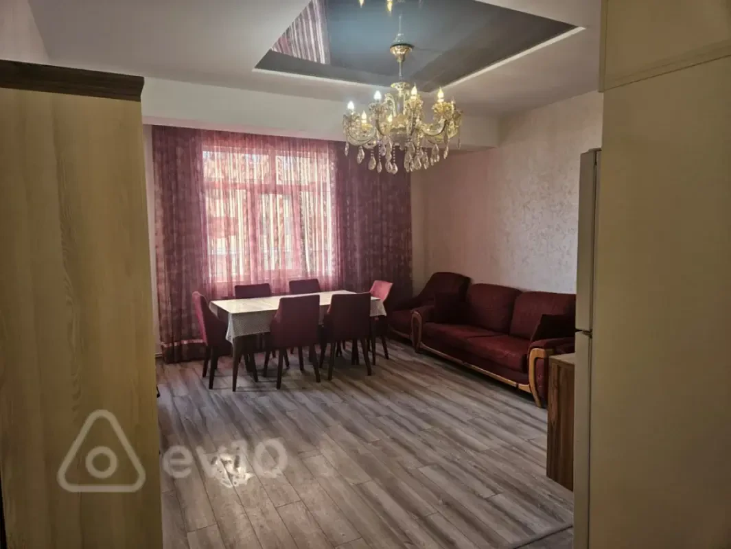 Kirayə verilir 2 otaqlı yeni tikili 62 m²