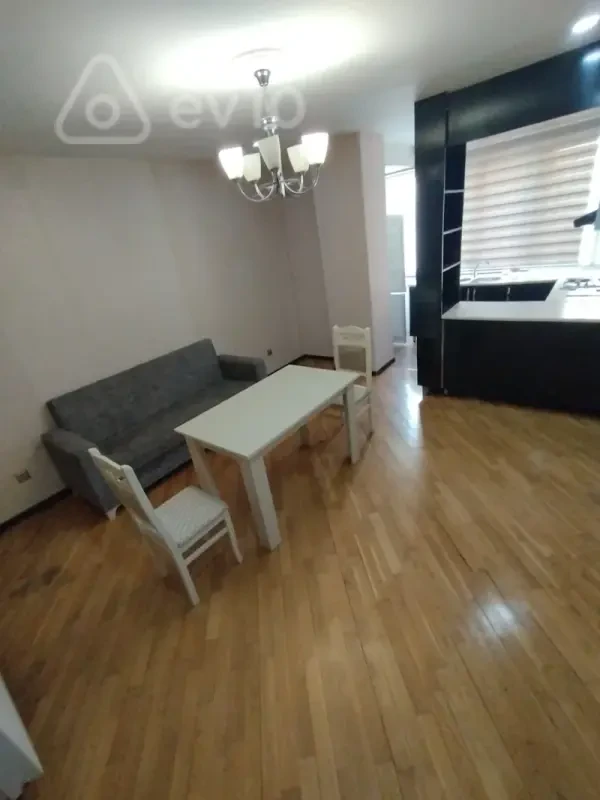 Kirayə verilir 2 otaqlı yeni tikili 54 m²
