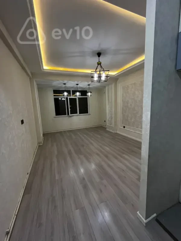 Kirayə verilir 2 otaqlı yeni tikili 65 m²