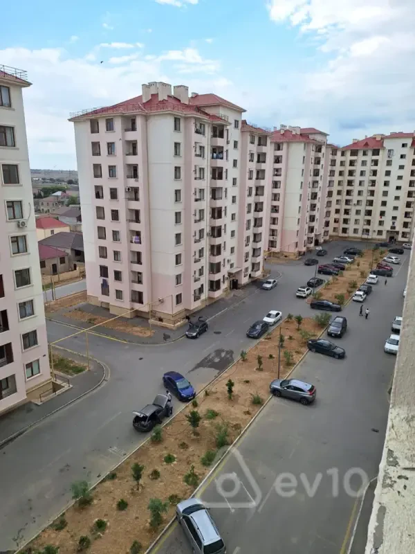 Satılır 4 otaqlı yeni tikili 110 m²