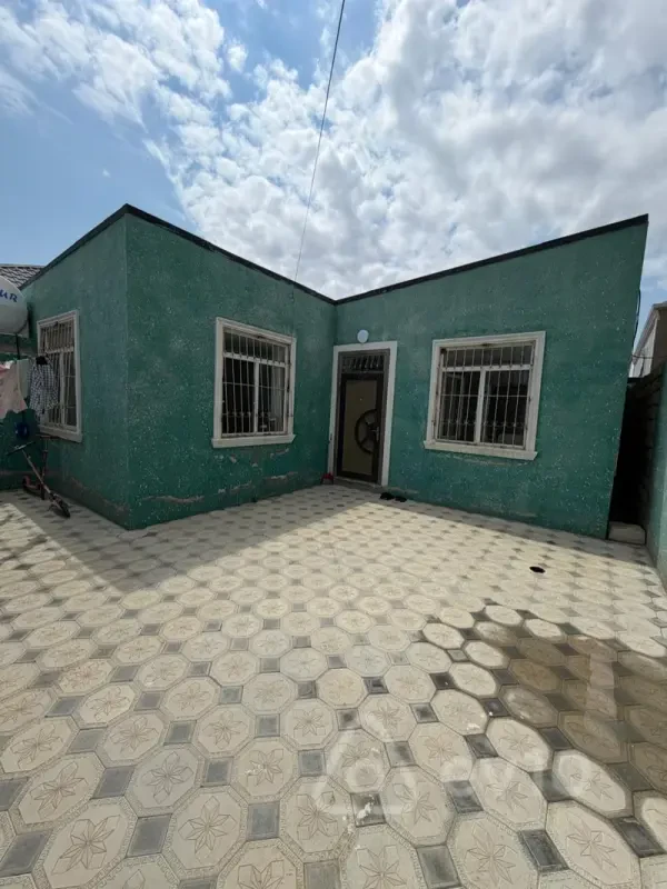 Satılır 2 otaqlı həyət evi 60 m²