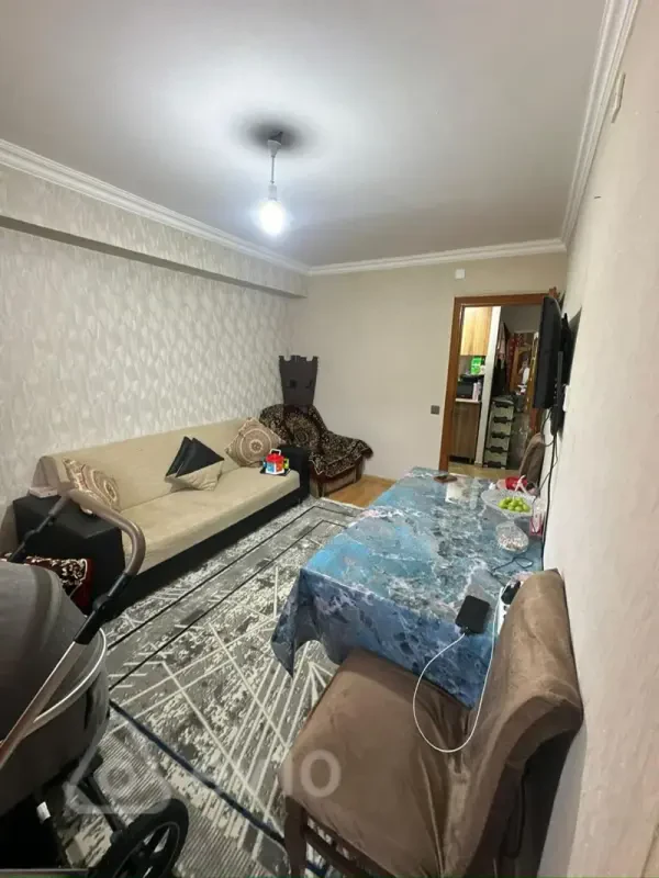 Kirayə verilir 2 otaqlı köhnə tikili 45 m²