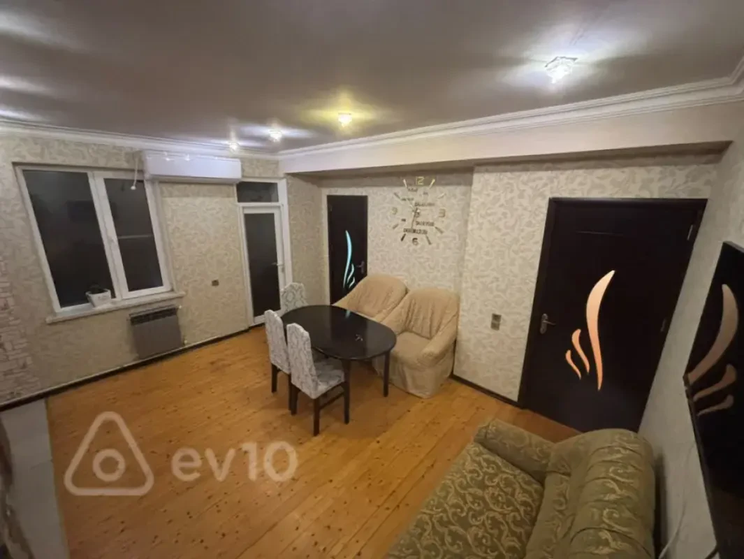Kirayə verilir 3 otaqlı yeni tikili 70 m²