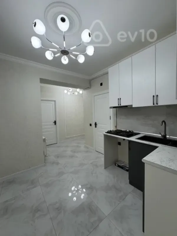 Satılır 2 otaqlı yeni tikili 62 m²