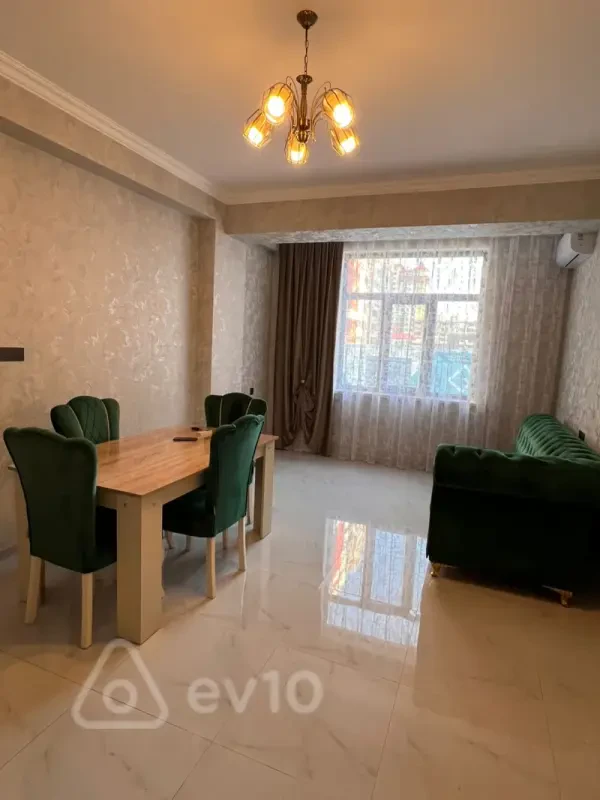 Kirayə verilir 2 otaqlı yeni tikili 60 m²