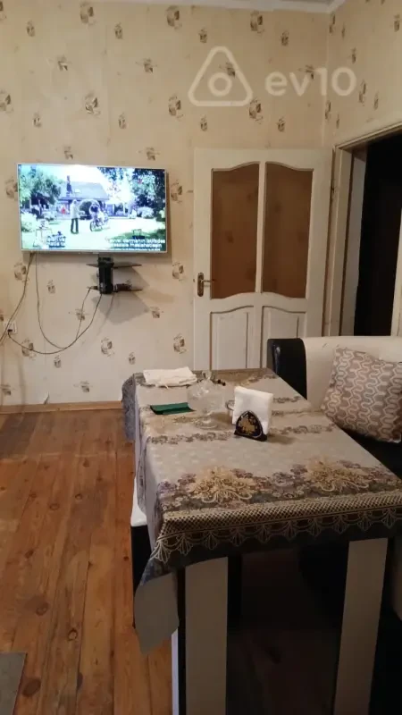 Kirayə verilir 2 otaqlı həyət evi 36 m²