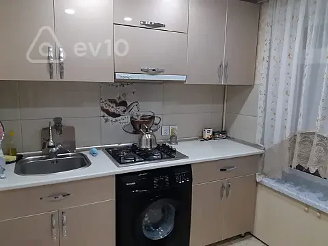 Kirayə verilir 2 otaqlı köhnə tikili 50 m² — Bakı, Yasamal 2 otaq 50.00 m²