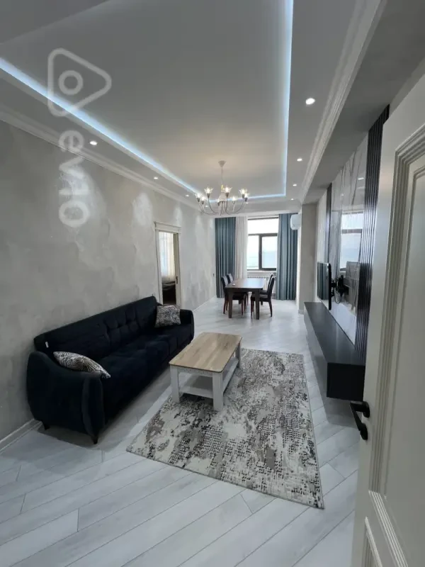 Kirayə verilir 3 otaqlı yeni tikili 80 m²