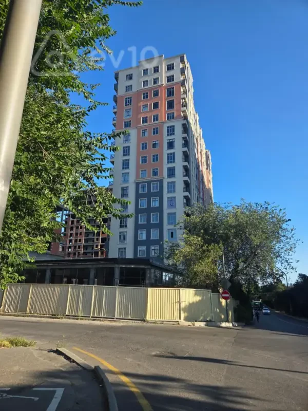 Satılır 3 otaqlı yeni tikili 86 m²