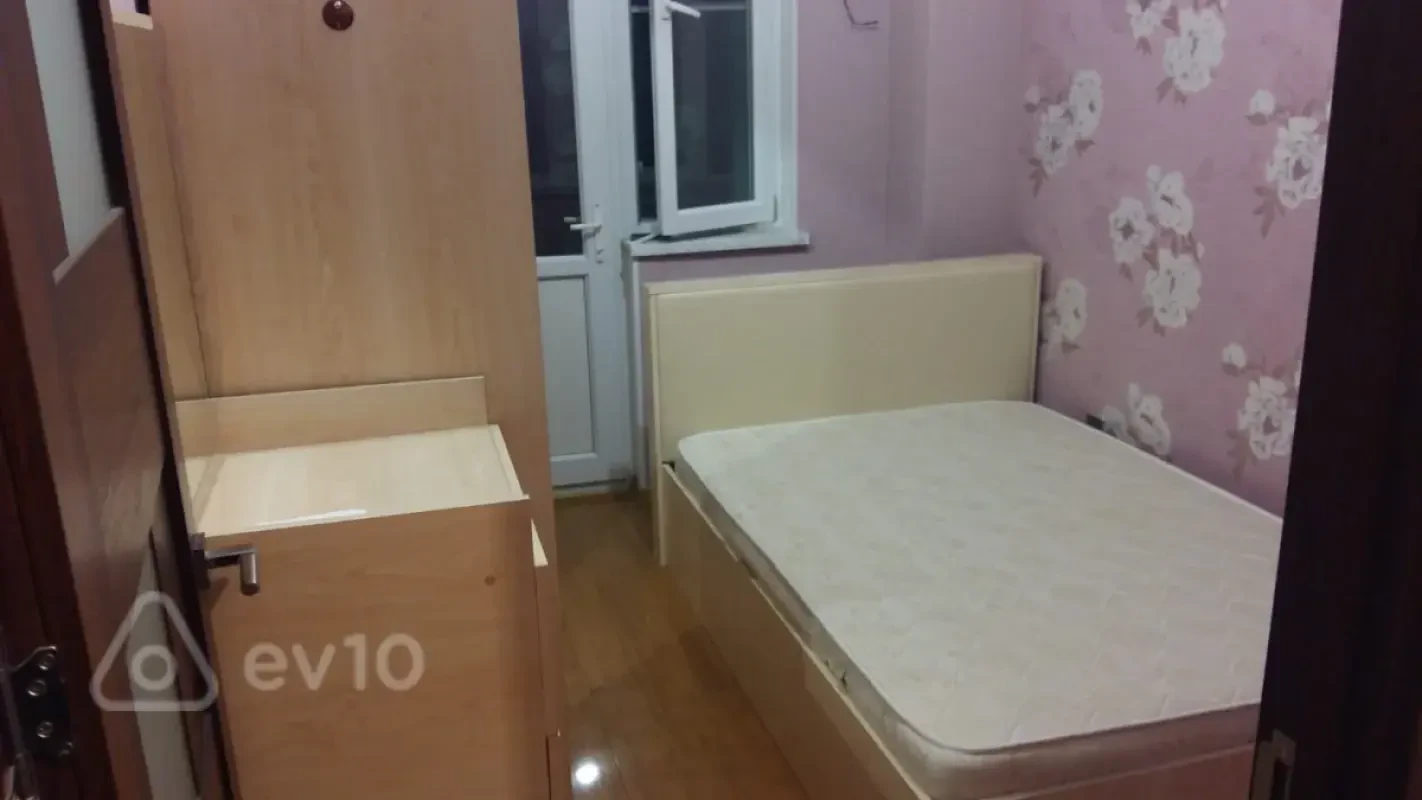 Kirayə verilir 2 otaqlı yeni tikili 62 m²