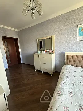 Kirayə verilir 2 otaqlı köhnə tikili 95 m² — Bakı, Nərimanov 2 otaq 95.00 m²