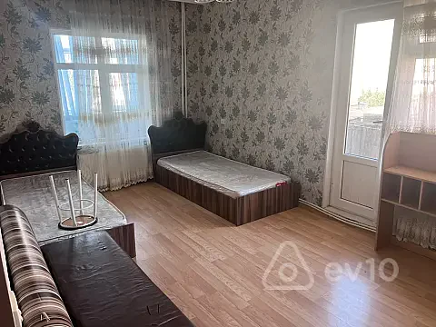 Kirayə verilir 3 otaqlı köhnə tikili 95 m² — Bakı, Xətai 3 otaq 95.00 m²