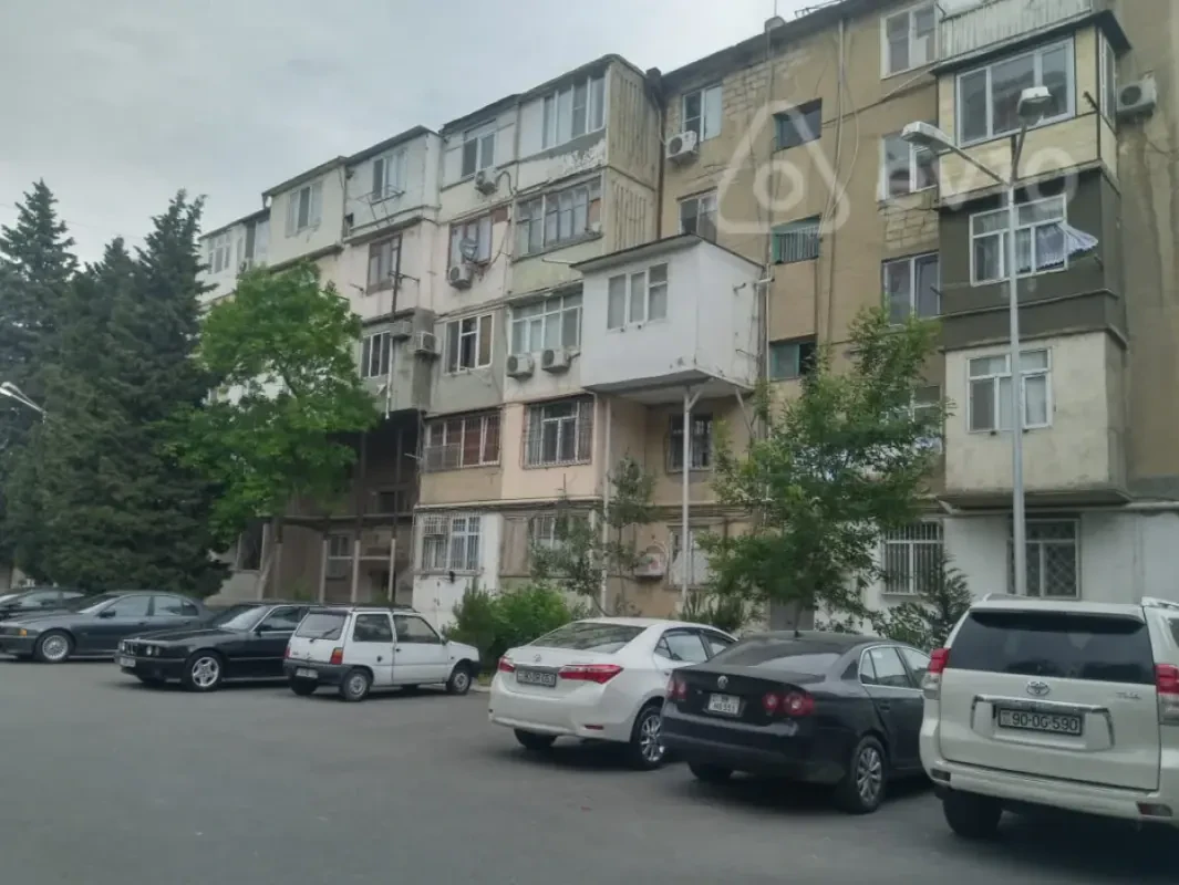 Kirayə verilir 1 otaqlı köhnə tikili 35 m²