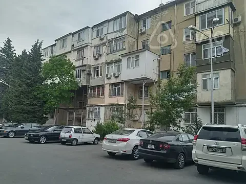 Kirayə verilir 1 otaqlı köhnə tikili 35 m² — Bakı, Yasamal 1 otaq 35.00 m²