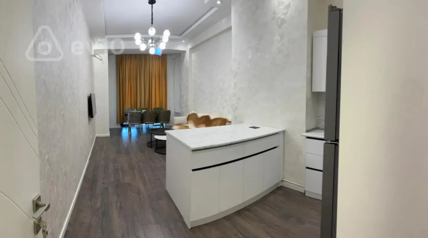 Kirayə verilir 2 otaqlı yeni tikili 55 m²