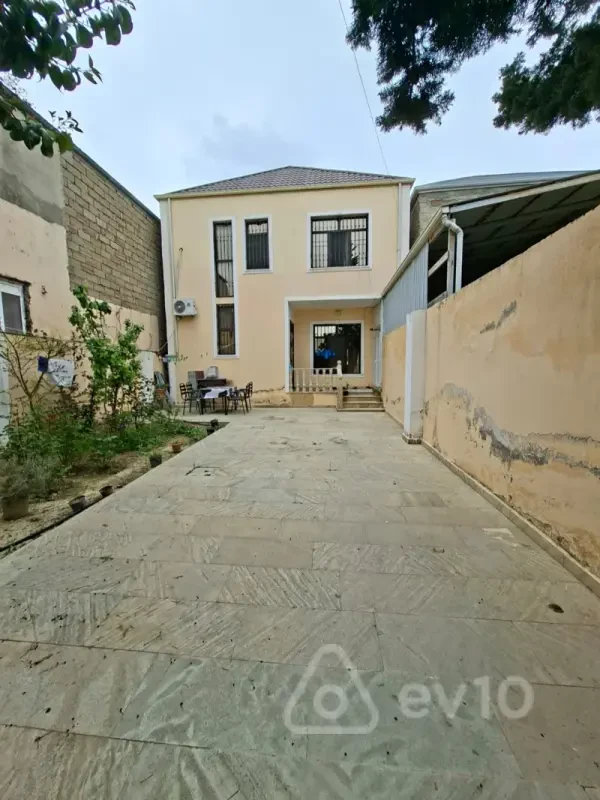 Satılır 4 otaqlı həyət evi 99.2 m²