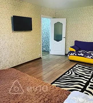 Kirayə verilir 1 otaqlı köhnə tikili 50 m² — Bakı, Yasamal 1 otaq 50.00 m²