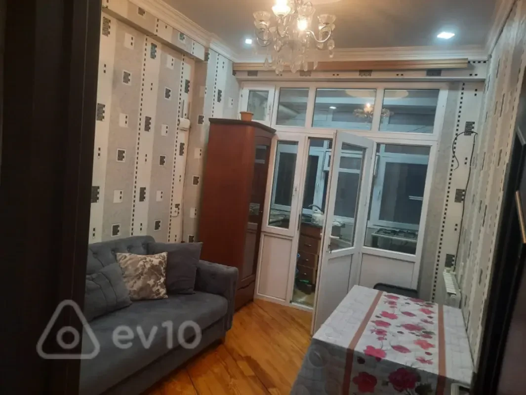 Kirayə verilir 2 otaqlı yeni tikili 55 m²
